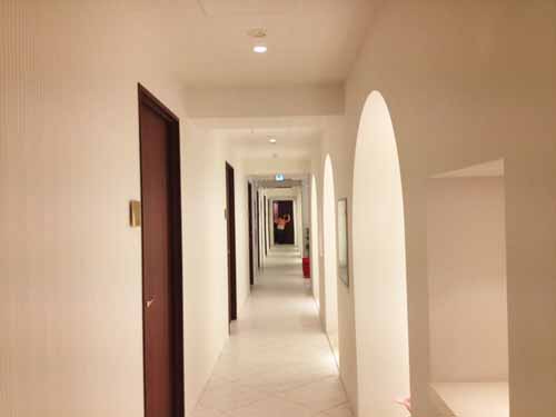 TIG DRESS Corridor